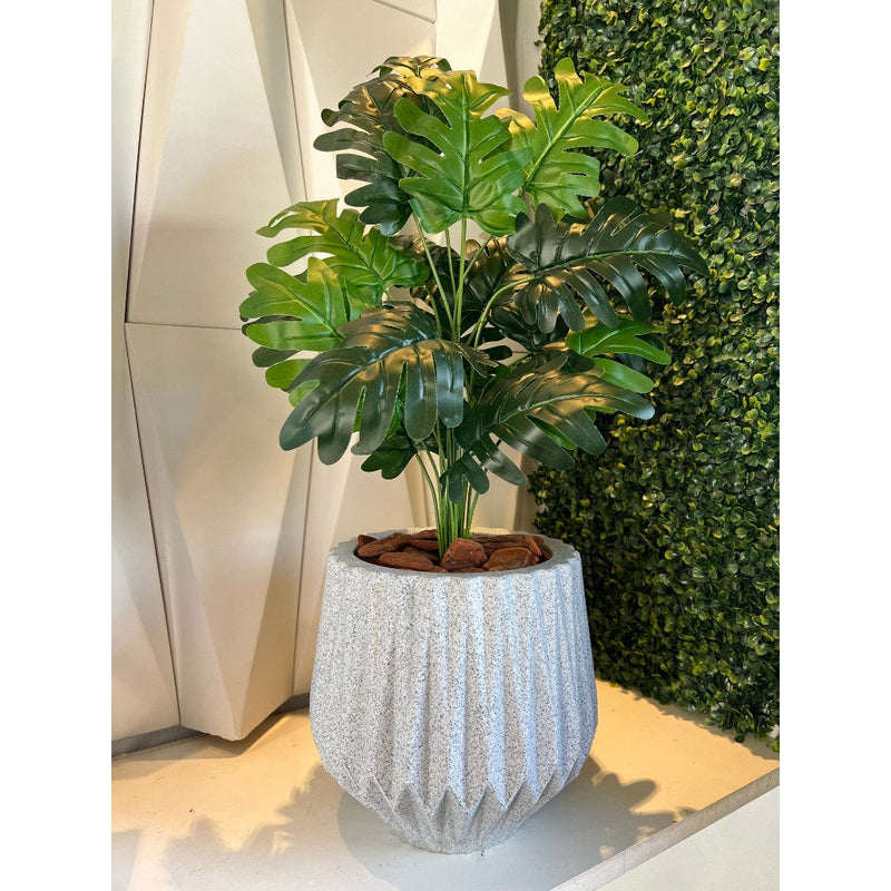 Planta Artificial Bananinha Com Vaso Origami Cores Folhas Canto Decor